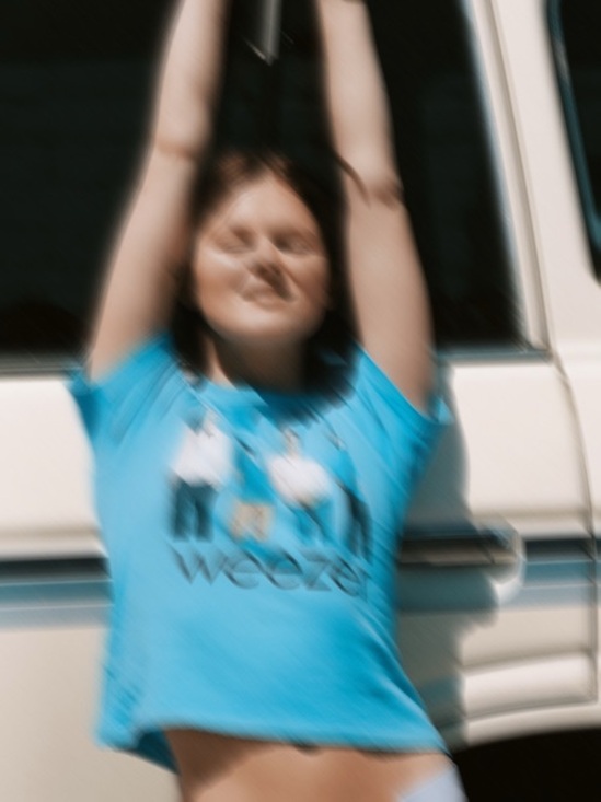 Daydreamer Tops - Daydreamer Weezer Tee